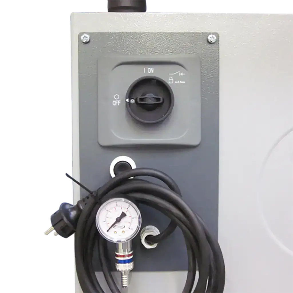 Steckdosen und Druckmessgerät für Absauganlagen von VAUPEL Absaugtechnik, ideal für industrielle Staub- und Partikelfiltration.